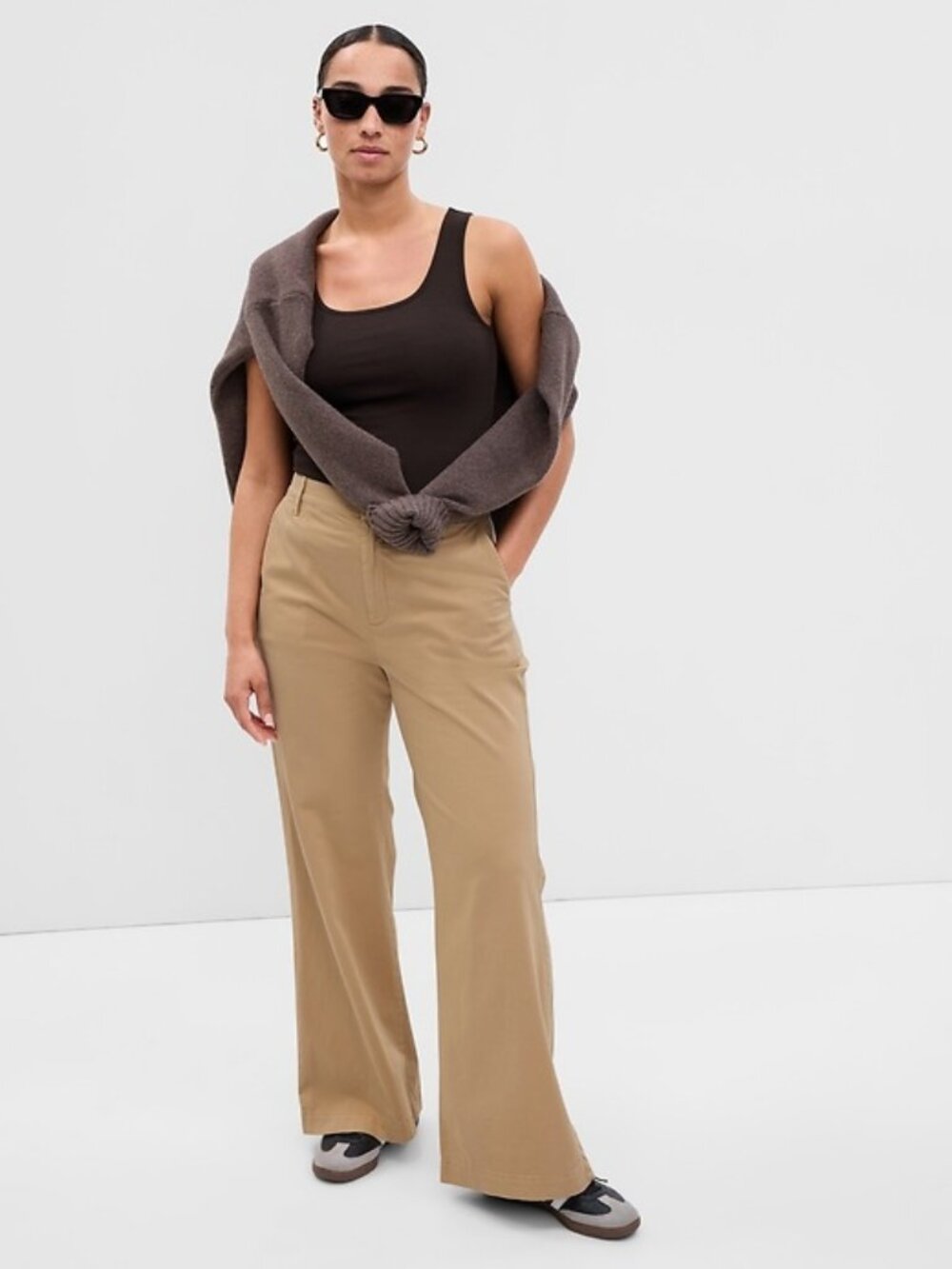 GAP Cashew Crunch Tan Stretch Cotton Twill Khaki Flare Pants, Size 4